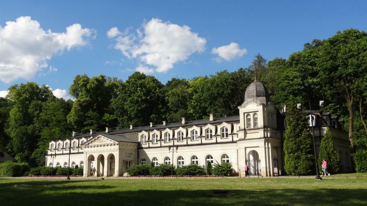 Apartament Parkowy Nałęczów Buitenkant foto